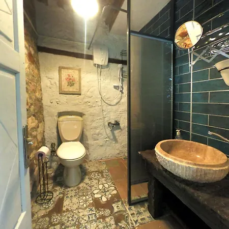 Stone Greek House - Center- Muestakil Ev 別荘 *